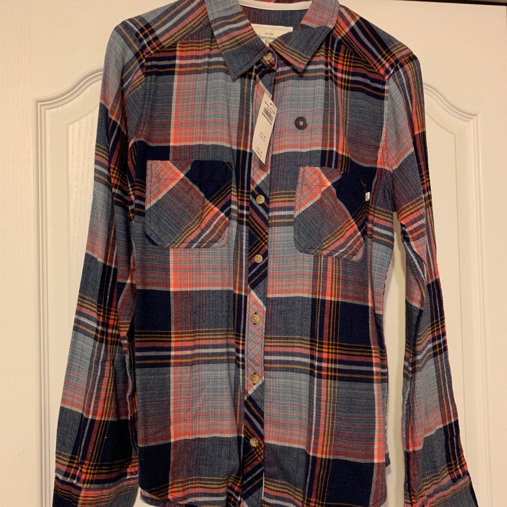 abercrombie & fitch plaid flannel (never worn)